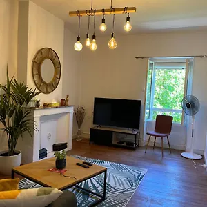 Très Bel Proche Du Centre Appartement